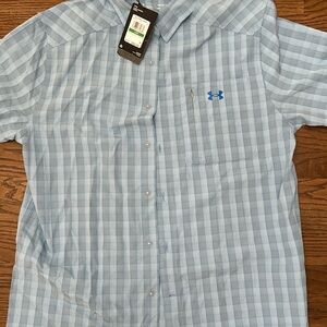 Under amour man’s shirt size L